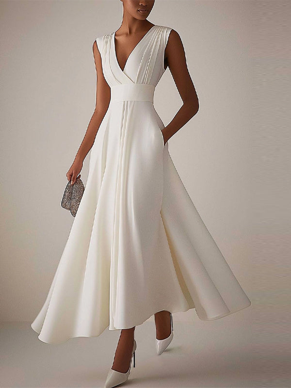 White V-neck Sleeveless Maxi Dress