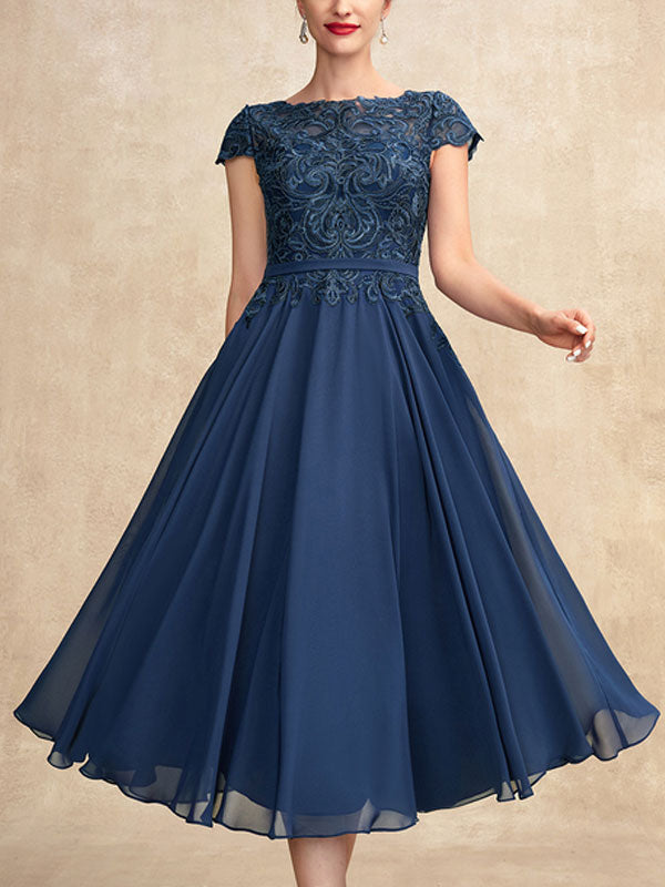 A-Line Scoop Neck Tea-Length Chiffon Lace Mother of the Bride Dress