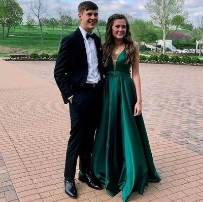 Simple Green Prom Dress Long A-line Satin Sleeveless Junior Party Dress cg10528