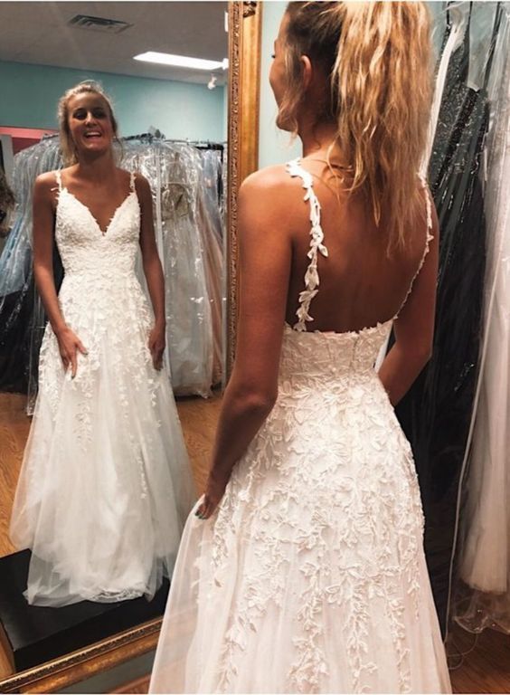 Cute V Neck White Prom Dress with Appliques cg11374