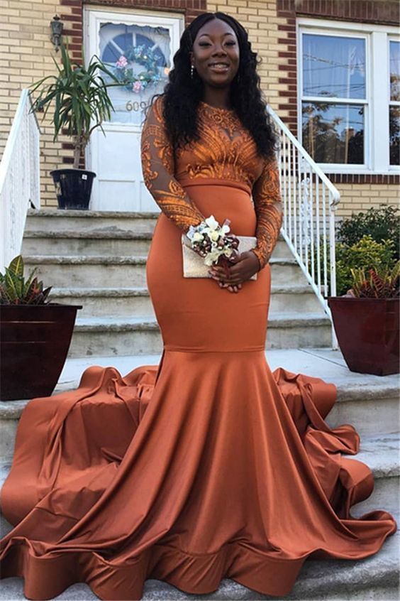Glamorous Round Neck Appliques Long Sleeves Mermaid Floor-Length Prom Dresses cg11865