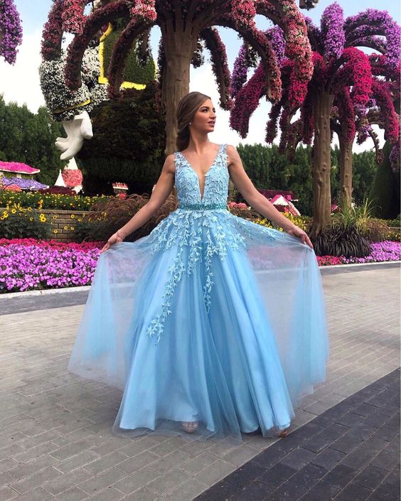 Blue A-line Lace Appliqued Long Prom Dress cg11989