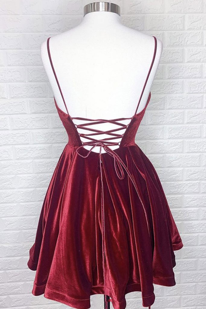 BURGUNDY HOMECOMING DRESS cg12179