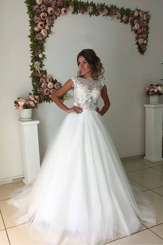 Bateau A Line Wedding prom Dresses Tulle With Applique Sweep cg14043