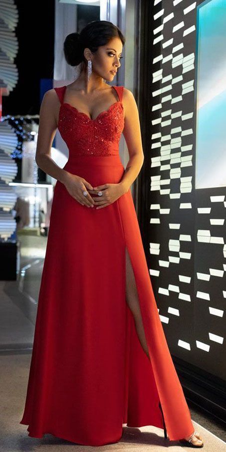 Charming A Line V Neck Sleeveless Long Prom Dress Split Applique Evening Dresses cg14193