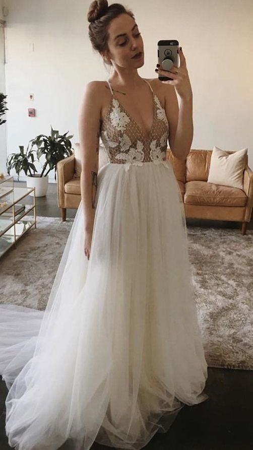 Sexy Tulle Prom Dresses Lace Appliqued A-line Bridal Gowns cg14257