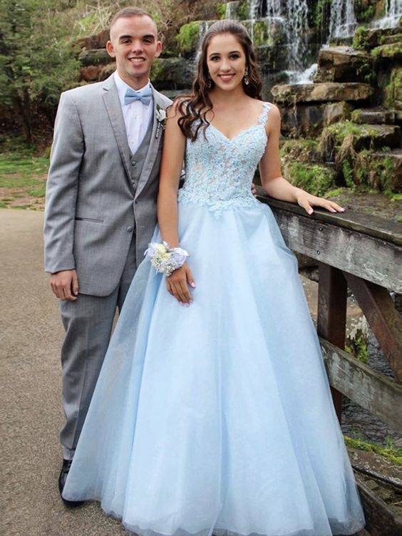 Spaghetti Straps V Neck Light Blue Lace Prom Dresses cg14389