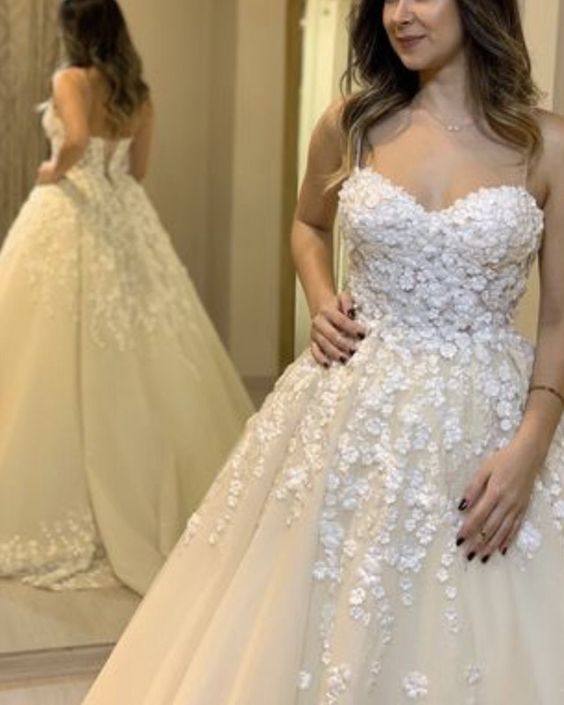 Romantic lace flowers sweetheart ball gown Prom Dresses cg14463