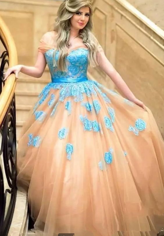 Womens Evening Gowns Vestido Longo De Renda Off The Shoulders Appliques Ball Gown Evening Prom Dresses cg14949