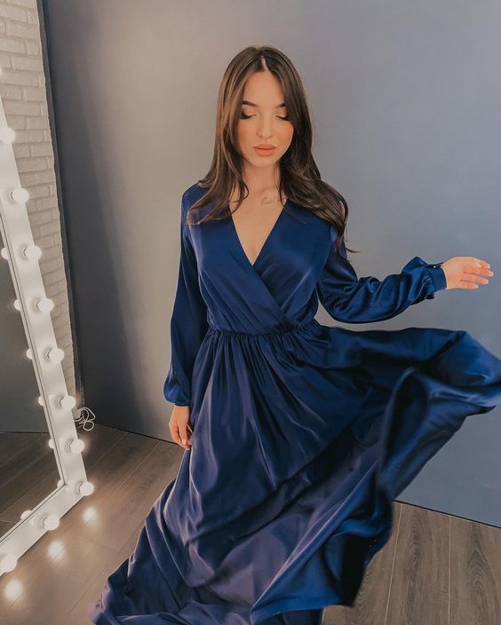 Navy Blue Simple Prom Dress With Sleeves cg15221