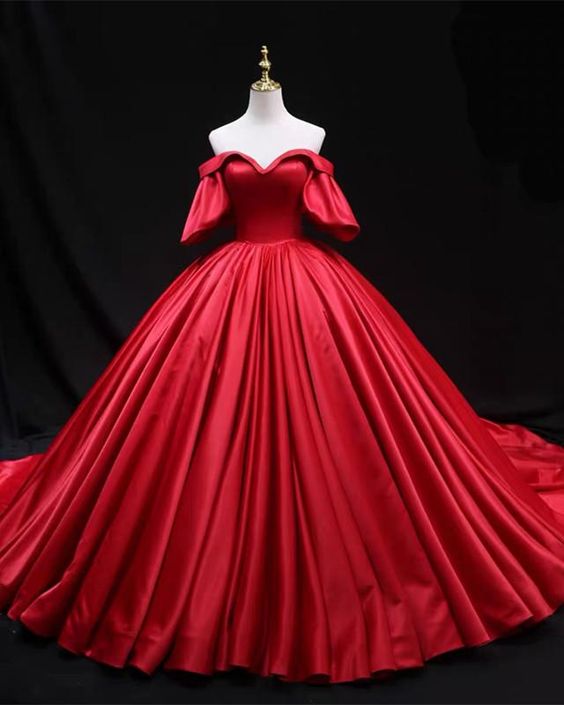 Ball Gown Wedding Dresses Satin Ruffles Sleeves Prom Dresses cg16046