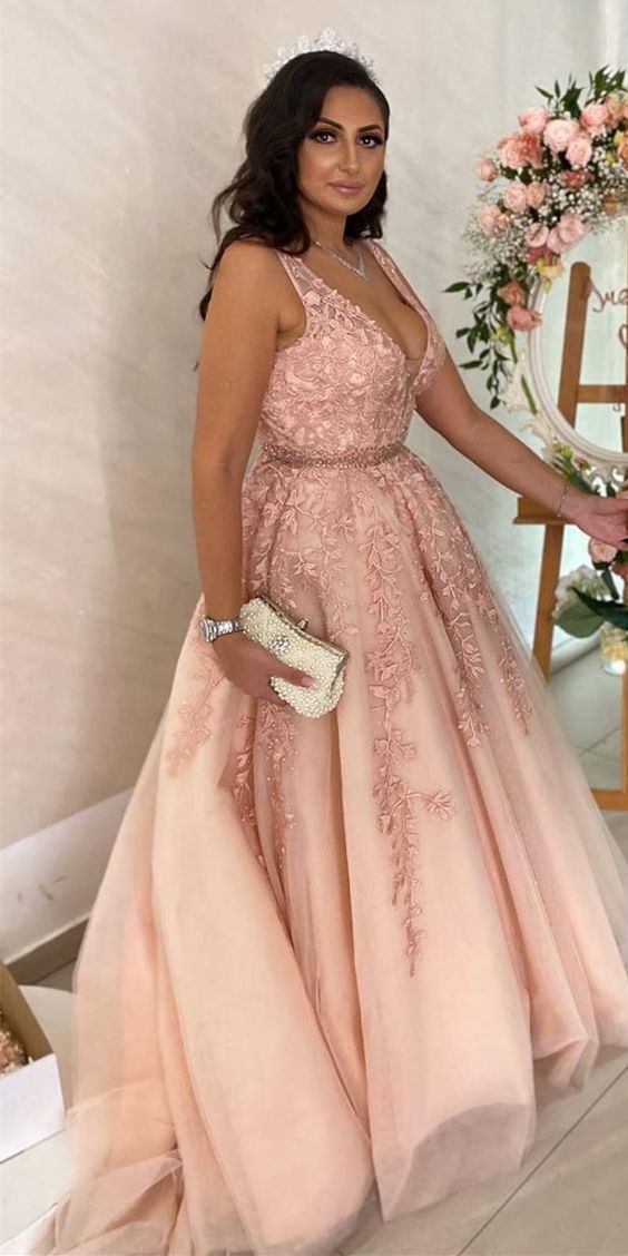 Elegant Pink Long Prom Dress with Lace Appliques cg16085
