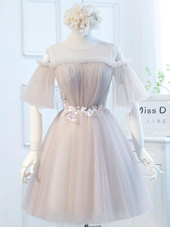Charming Tulle Scoop Neckline Elegant Homecoming Dresses For Teens cg16106