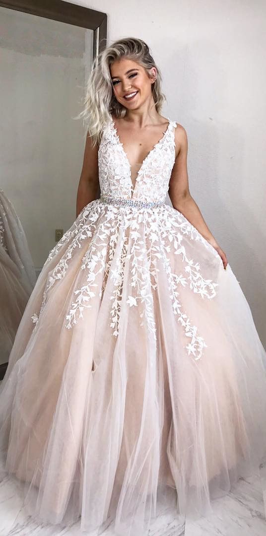 Elegant Ivory Long Prom Dress with Lace Appliques cg17066