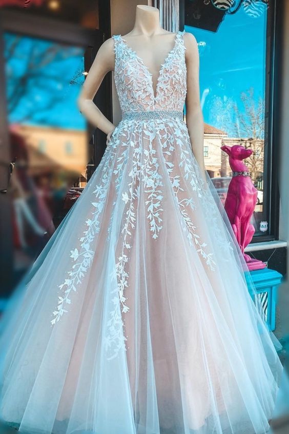 A-line ivory lace appliqued long wedding dress formal dress Prom Dress cg17193