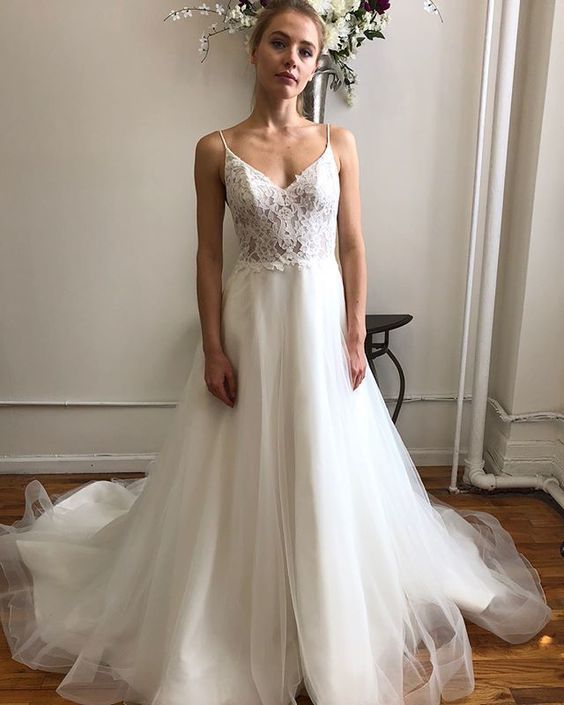 A-line Spaghetti Strpas V Neck Prom Dress , Tulle Prom Dress cg17342