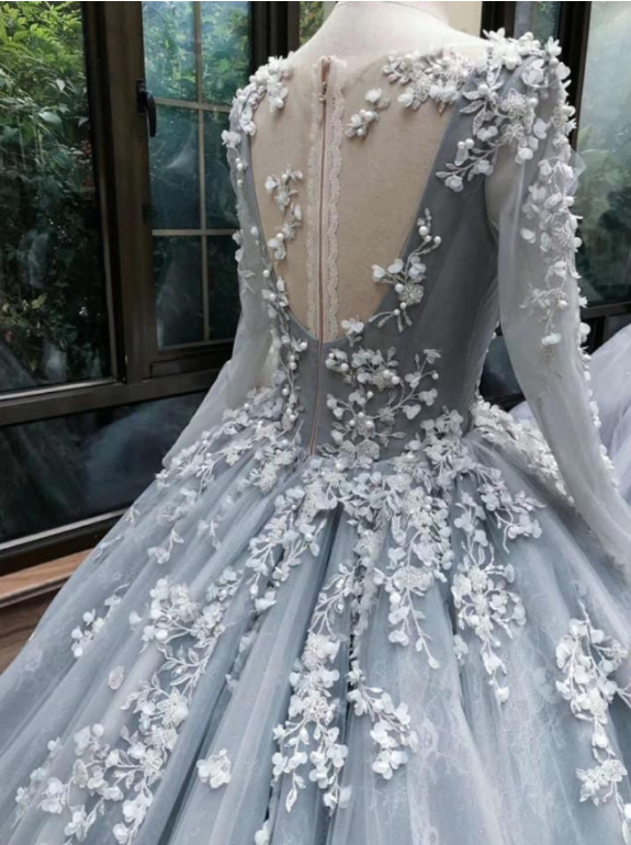 Romantic light grey long sleeves floral lace applique ball gown prom dress with court train cg20084