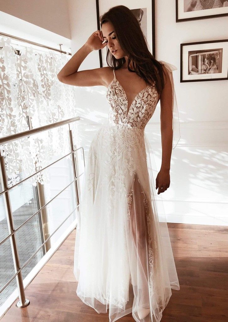 2021 A line lace V Neck Prom Dress with Split cg20700