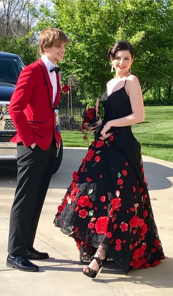 A-Line Spaghetti Straps Black Lace Sleeveless Prom Dress with Appliques Sexy Wedding Party Dress cg20920