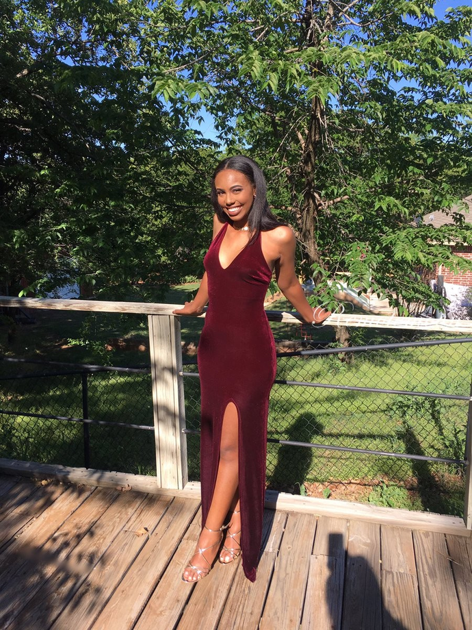 Sexy V-Neck Side Split Burgundy Velvet Prom Dress Mermaid Long Black Girls Prom Dresses cg21422