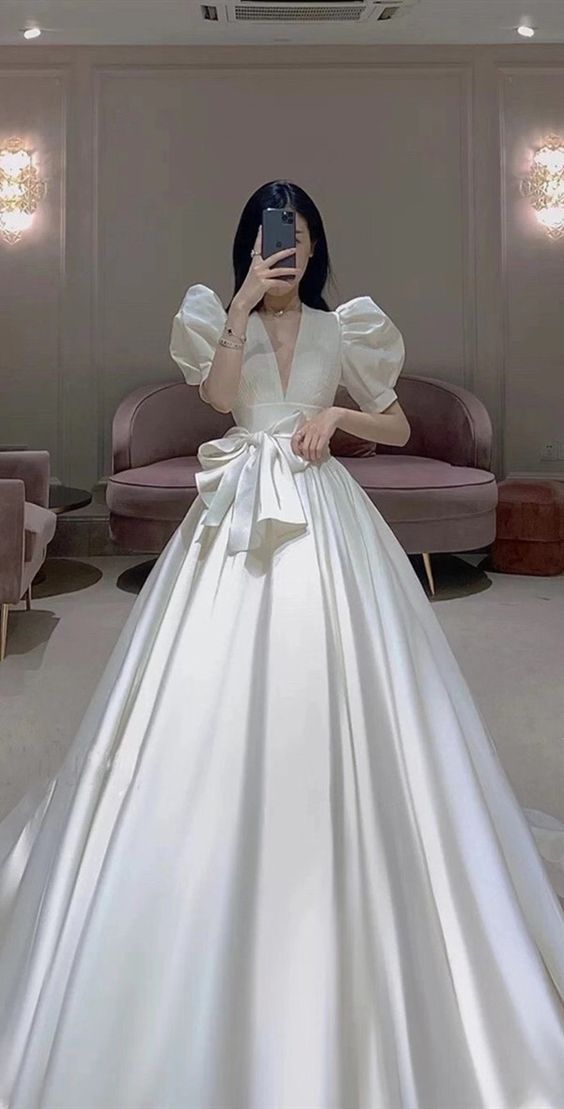 V-neck Puff Sleeves Newest Wedding Dresses, Luxury A-line Bridal Gowns Prom Dress cg21981