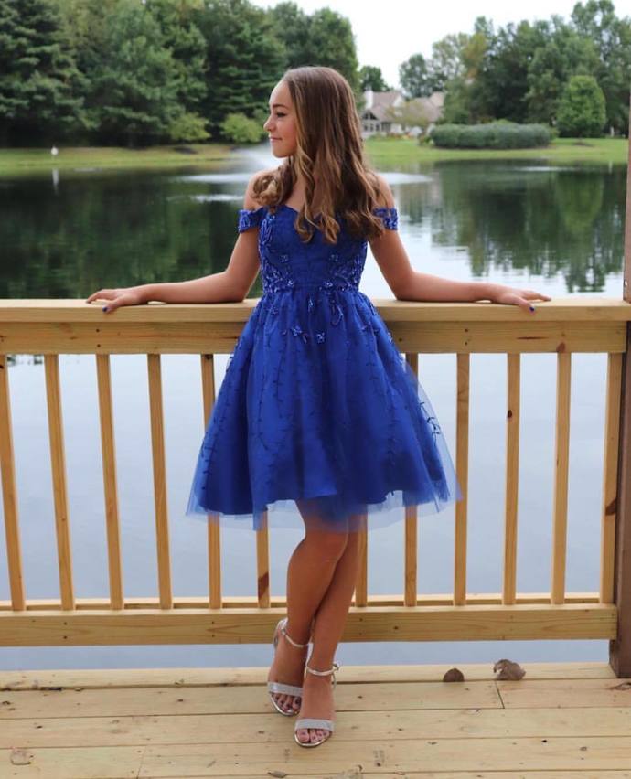 Off The Shoulder Appliques A-Line Homecoming Dresses cg22757