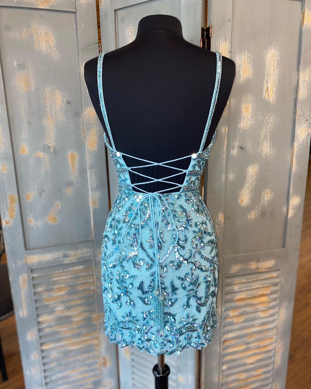 Tight Blue Sequins Short Homecoming Dress cg24124