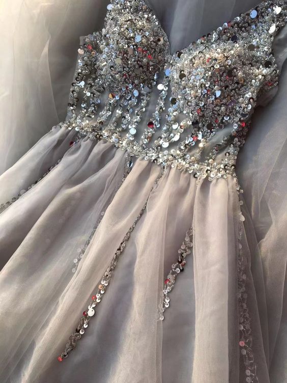 Charming V neckline Grey A Line Prom Dress cg5612
