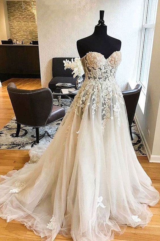 White sweetheart lace applique tulle wedding dress, lace wedding gown, lace bridal prom dress cg6489