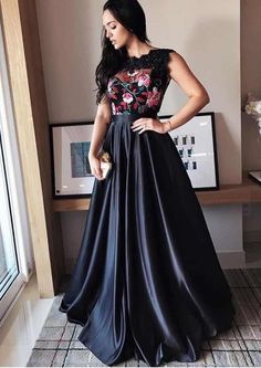 Elegant Round Neck Black Satin Long Prom Dresses with Appliques, Beautiful Formal Evening Dresses cg6996