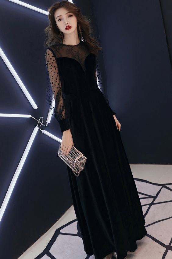 Elegant Black Long Sleeves Floor Length Round Neck Long Prom Dress cg7484