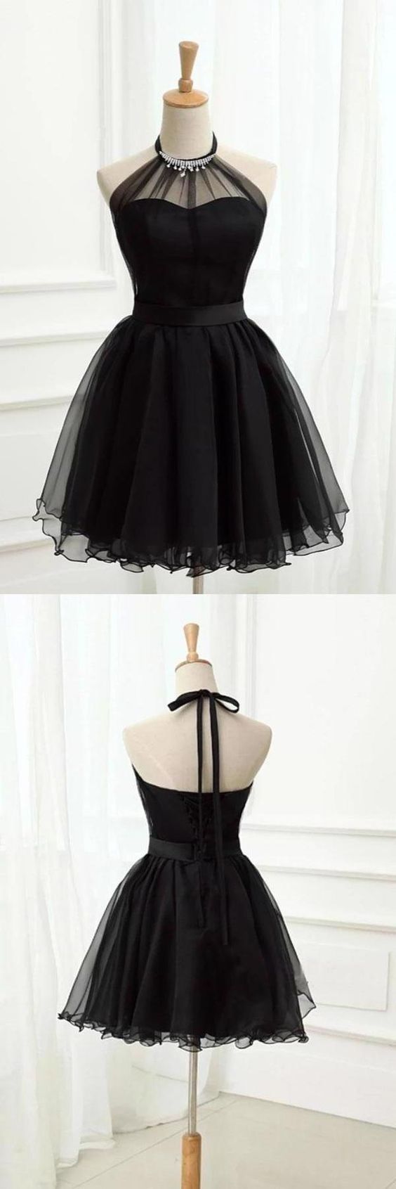 Cute Halter Black Tulle Sleeveless Beads Short Homecoming Dresses cg7661