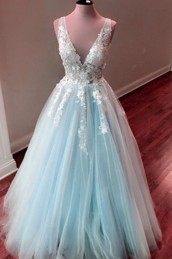 Light Blue Tulle V Neck Prom Dresses Floor Length cg7933