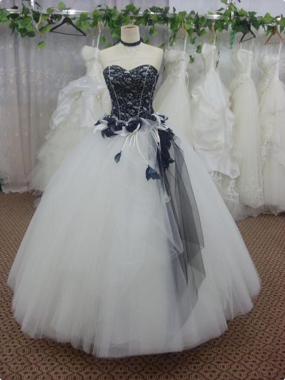 Charming Tulle Black Lace Ball Gown Prom Dresses, White Quinceanera Dresses cg8634