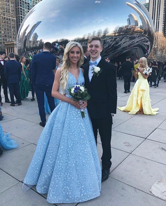 Gorgeous A Line Deep V Neck Blue Long Prom/Evening Dresses with Appliques cg8937