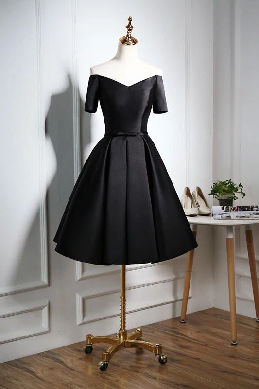 Lovely Black Satin Short Dress, Black Party Dress 2020 Homecoming Dress cg9514