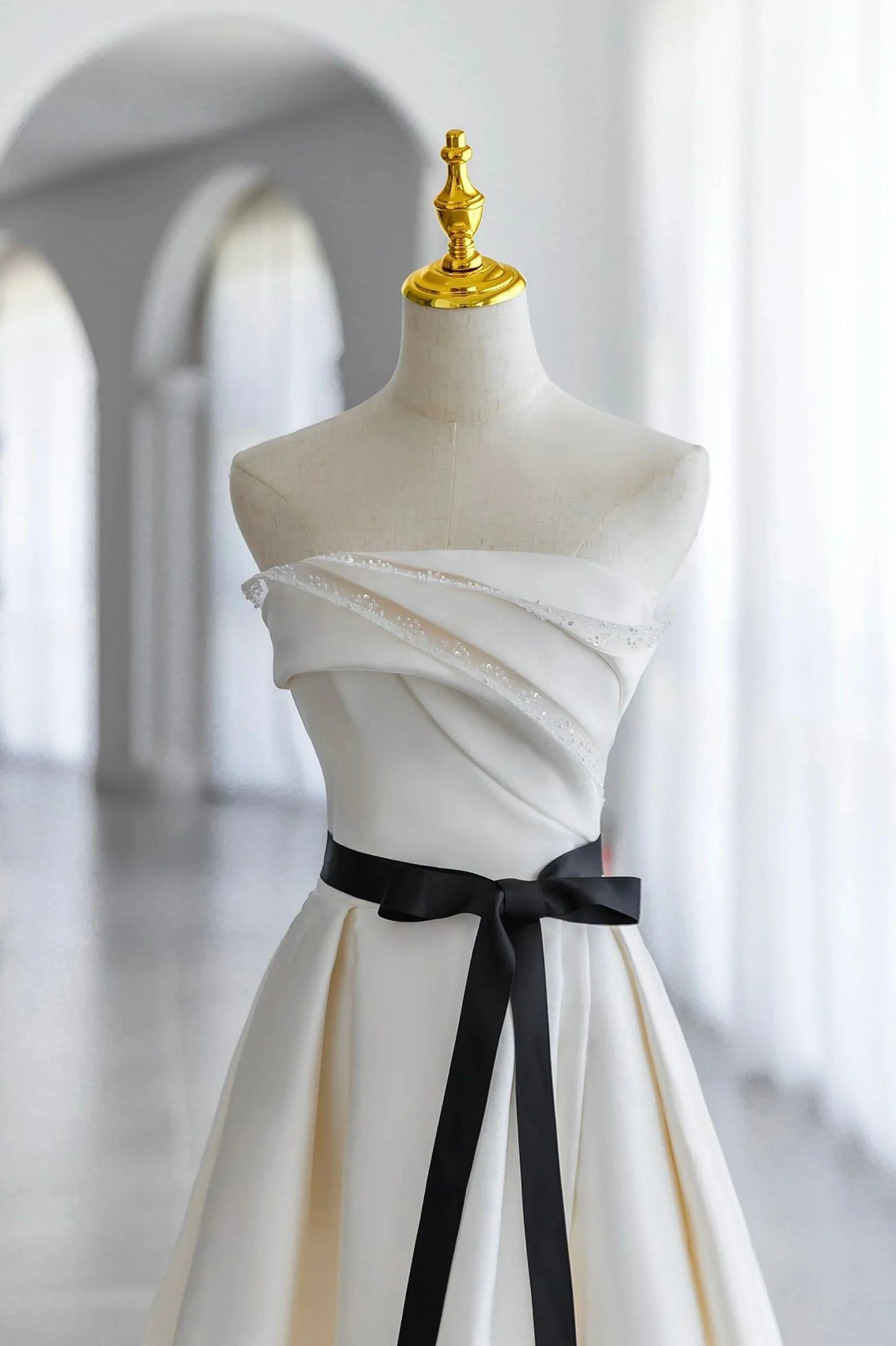 White A Line Strapless Sequins Satin Prom Dress Formal Evening Dress SH1635