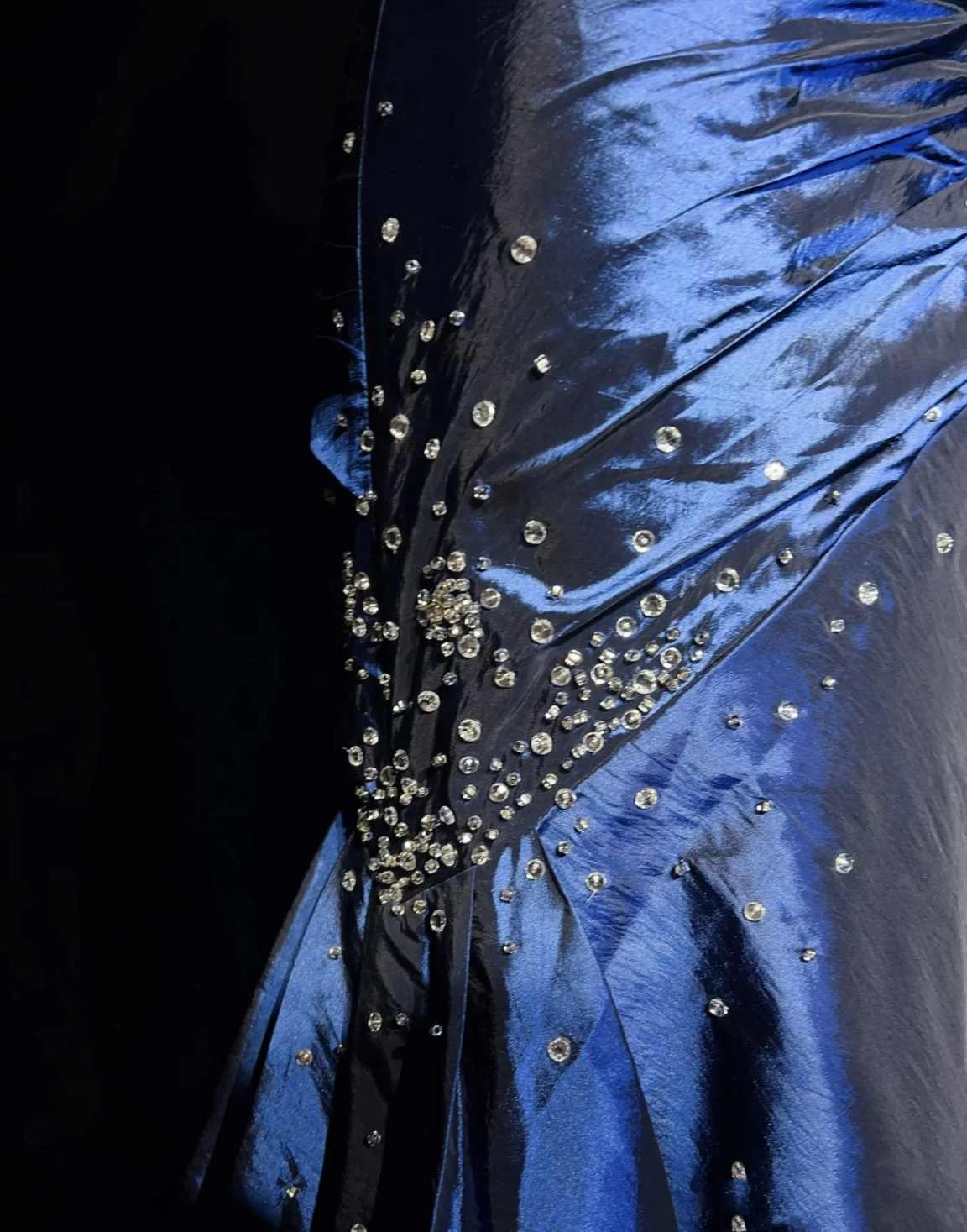 Navy Blue Vintage Fashion Exquisite Beading Long Satin Floor Length Ball Gown Evening Dress gh3636