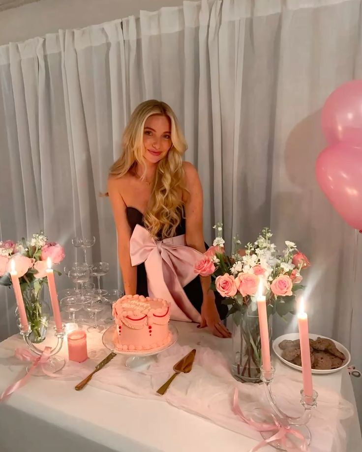 Modest A Line Sweetheart Black Mini Short Formal 8th Grade Homecoming Dresses Summer Middle School Hoco Dress 18th Birthday Outfits With Pink Bow DH1207