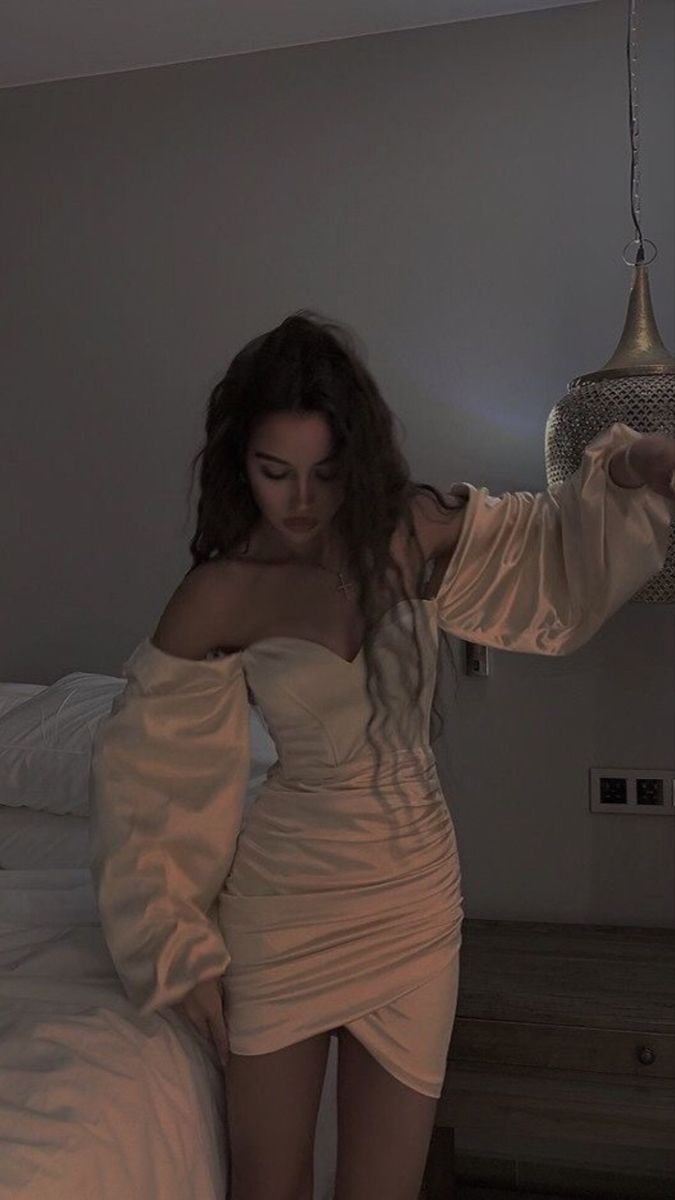 Sexy Sheath Off The Shoulder Satin Mini Short Formal 8th Grade Homecoming Dresses Summer Middle School Hoco Dress 20th Birthday Outfits DH1241