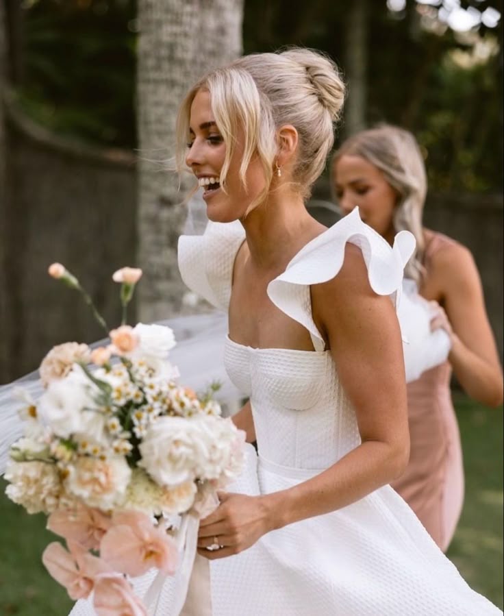 Unique Wedding Dresses Ball Gown Square Neck Satin White Long Wedding Dresses Simple Bride Dress Bridal Gowns DH1429