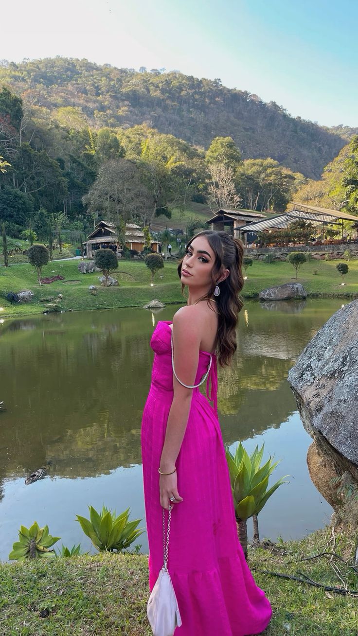 Elegant A Line Spaghetti Straps Long Prom Dresses Party Dress Summer 22th Birthday Outfits 18th Birthday Dresses DH1591