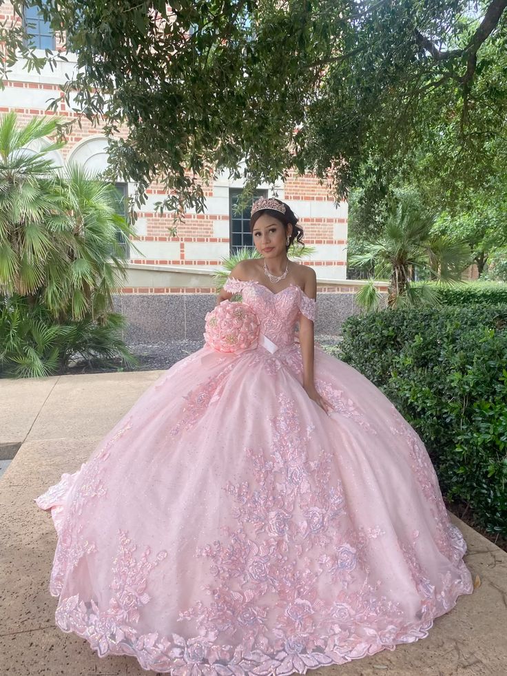 Modest Ball Gown Off The Shoulder Pink Tulle Lace Long Quinceanera Dress Formal Gowns Vestido De 15 Anos Sweet 16 Dress DH1853