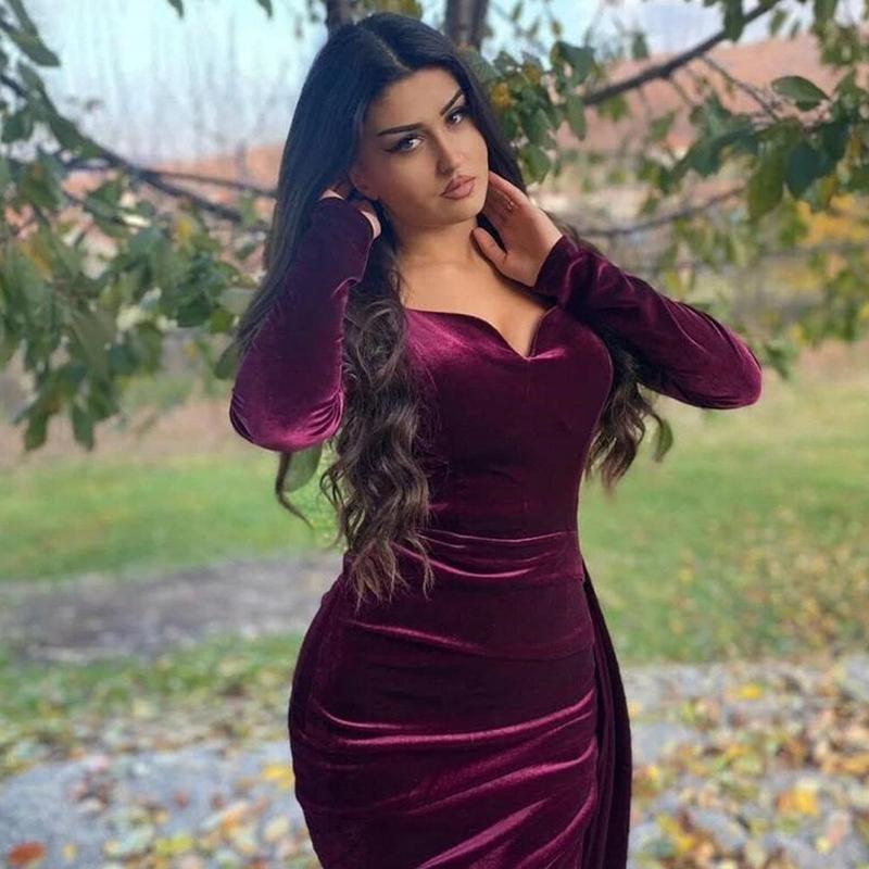 Elegant Burgundy Velvet V-neck Long Sleeves Side-slit Mermaid Long Train Prom Dress