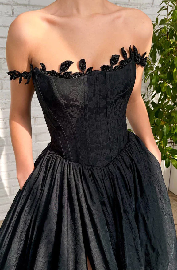 Black A Line Taffeta Long Prom Dress With Slit fg360