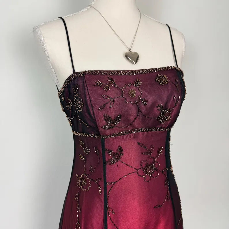 Burgundy Spaghetti Straps Exquisite Beaded Long Tulle Ball Gown Evening Dress prom dress gh3208