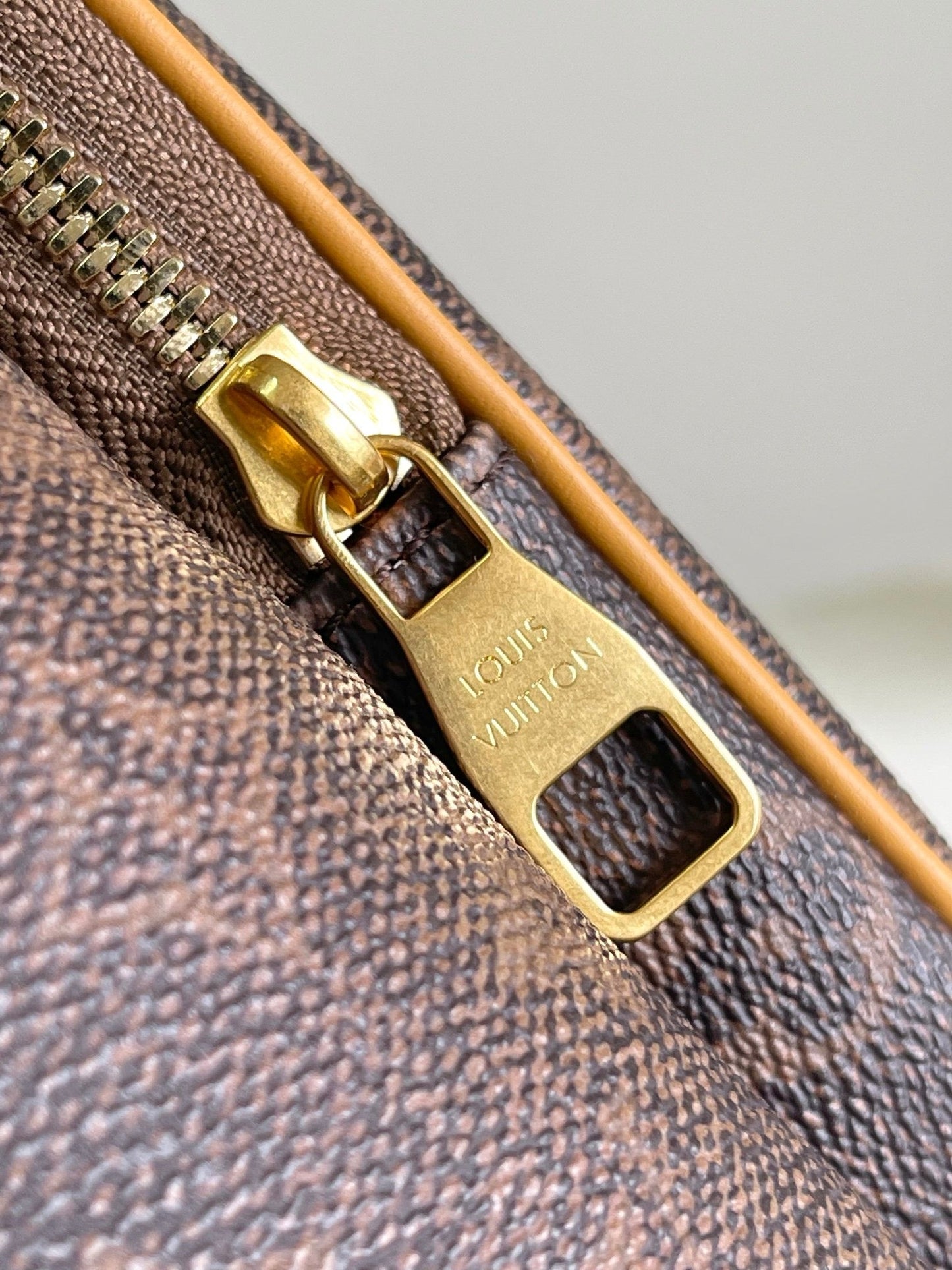 Louis Vuitton M11540 Montsouris Backpack