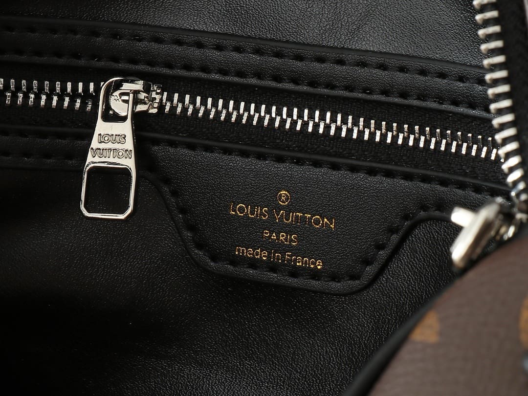 Louis Vuitton M12243 Speedy Soft 30 Dark