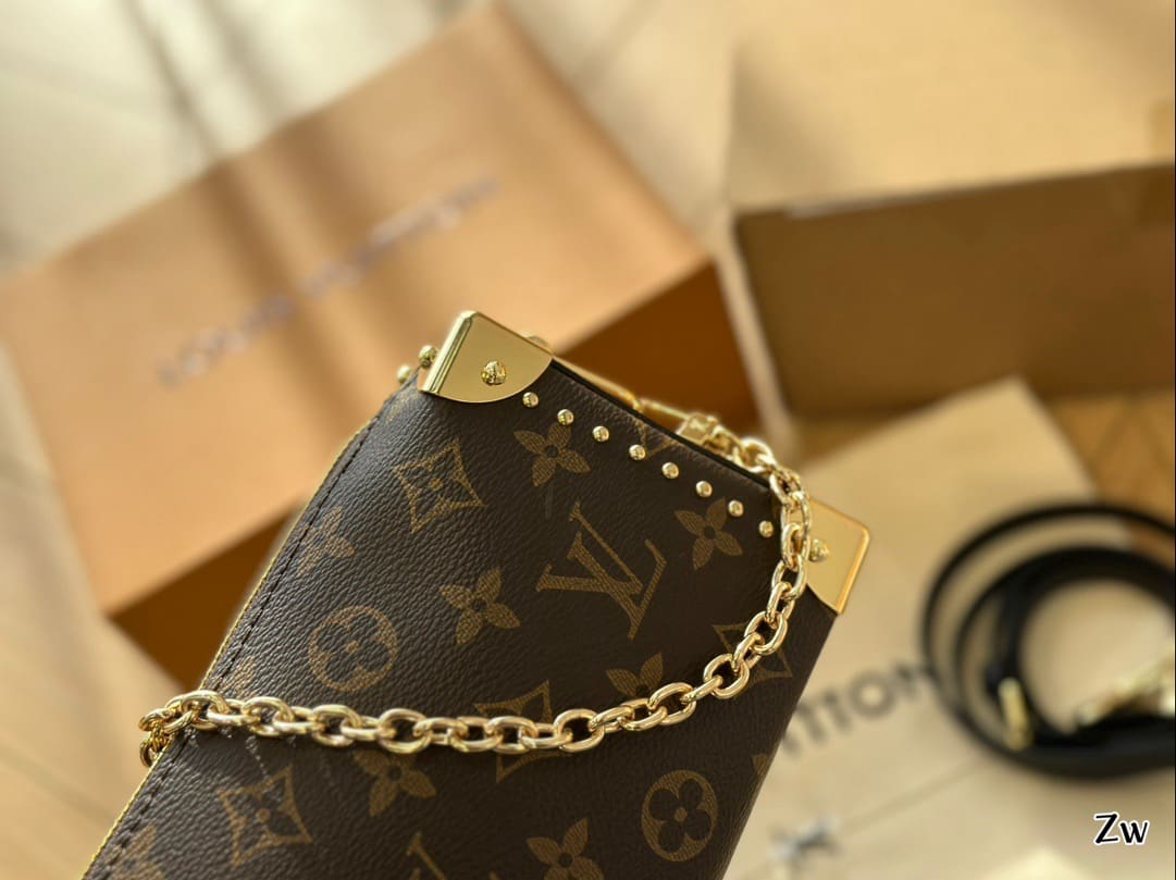 Louis Vuitton M13147 Slim Trunk