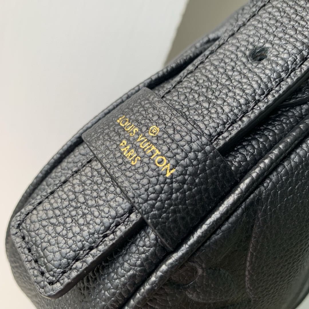 Louis Vuitton M82391 Mini Moon